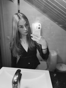 Profiilikuva: Elena
